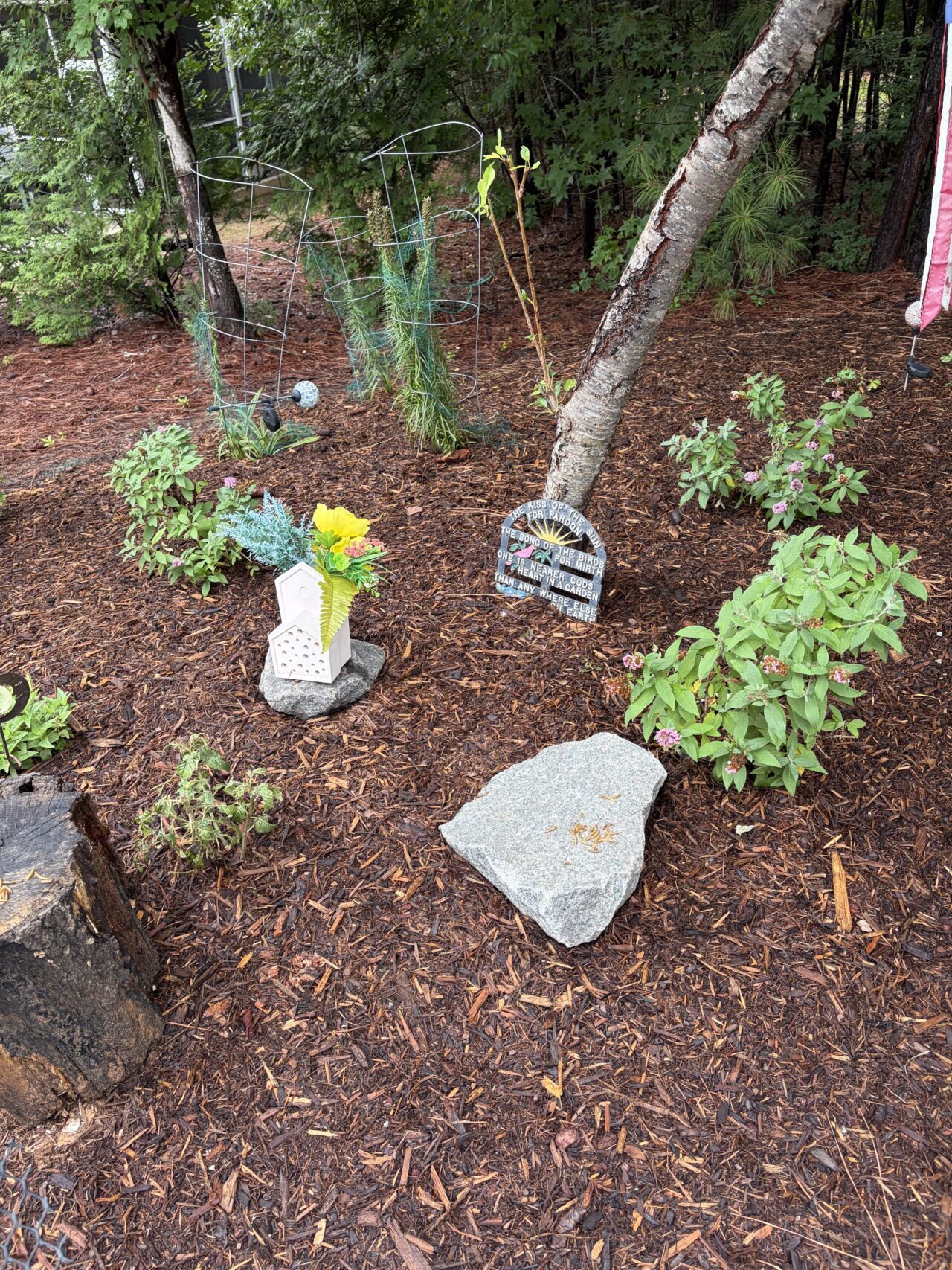 art in garden